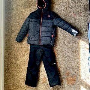 Boys snow jacket and bib size 6/8 or Small